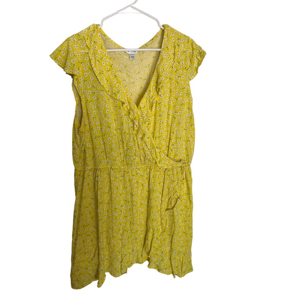 Arizona Jean Company Yellow Floral Wrap Dress - Size XXL